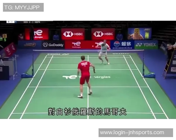 杨娜独家分享羽毛球技巧与欧冠足球赛场精彩瞬间
