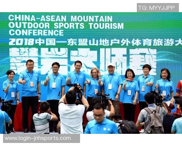 成都攀岩队以69分领跑运动城市马拉松积分榜展现体育实力与团队精神